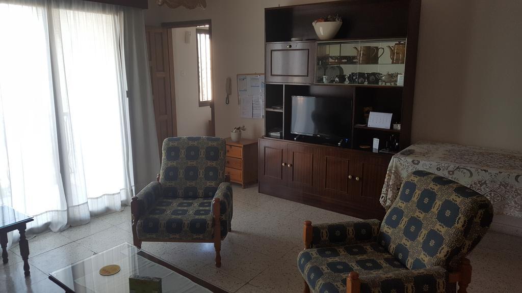 Appartamento Chariandry Court Pissouri Esterno foto